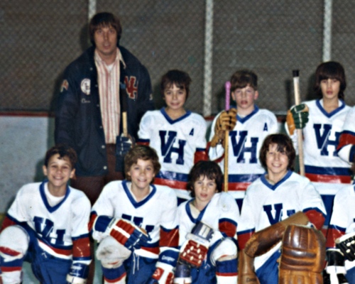 VH Scott Retue Hockey d1.jpg VH Scott Retue Hockey d1.jpg
